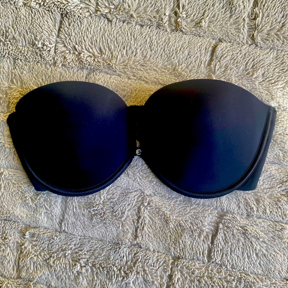 La Vie en Rose Removable Straps Black Bra